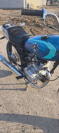 دراجة نارية • مكينه انتنس • اوراق