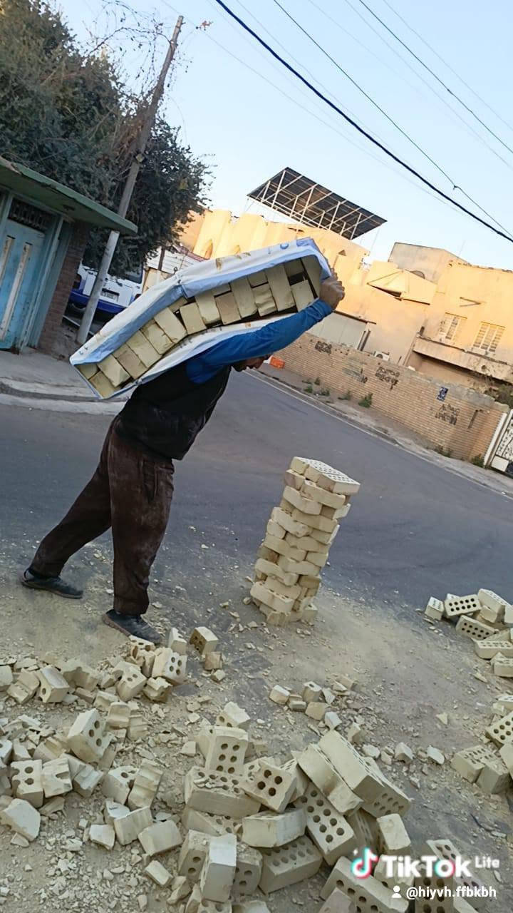 *********** تصعيد كافة مواد البناء عل ضهر تصل وبخدمتك
