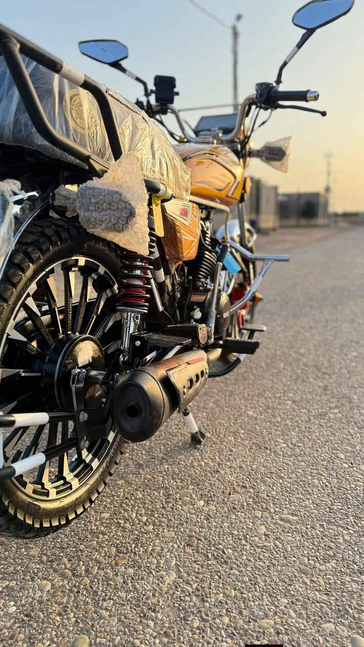 دراجه سونك للبيع محرك 200فول نضافه وكفاله عامه وبي ورقه منفيس بس الشراي يتصل الموشراي ليتعبني ***********
