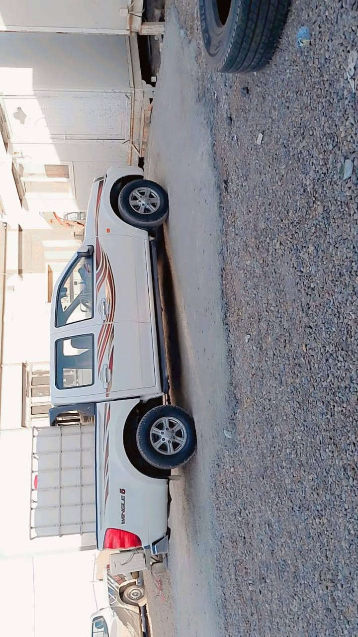 السلام عليكم قريت للبيع 21 داخل احمر السعر 110 وبيها مجال ومراوس بسياره صغيره او بيكم نيسان مكان السياره سماوه الوركاء ***********
