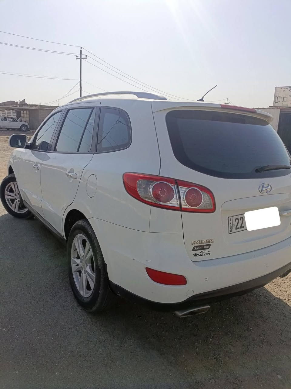 السلام عليكم ورحمه الله وبركاته 
هونداي سنتافي موديل 2010 فول عده بصمه والكشن مو كهربائي مكفوله كفاله عامه فقط بارد بالباب قليل رقم اربيل رقم الجديد هزه جديده سنويه مجدده محرك 6سلندر محرك كير حداديه كلها جديده محرك لا تنقيص ولا تبخير 
الاستفسار اكثر الاتصال على رقم التالي ‏‪***********‬‏
مكان سياره الأنبار الرمادي
