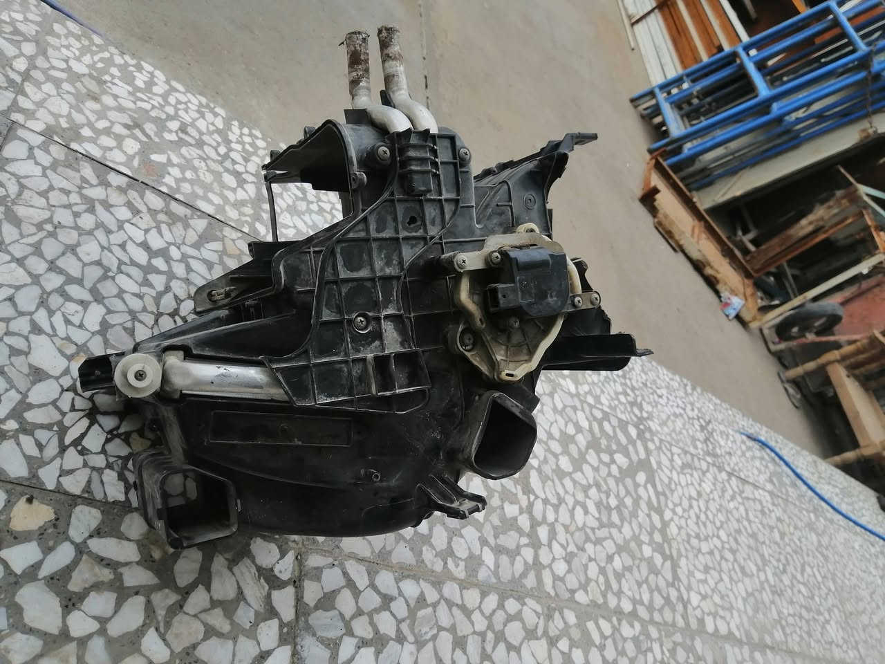 ادوات النترا تفصيخ مكان بغداد قرب جامع النداء ***********. ***********
