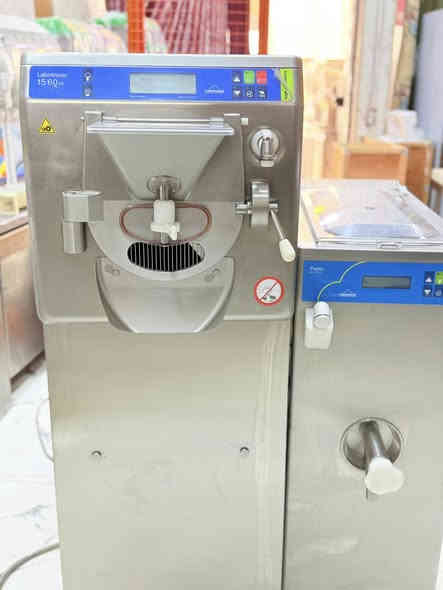 انتاجيات Ds+بستره كربيجاني 
مديل حديث 

حجم البستره 60لتر حار بارد 

حجم الDs10لتر 

مستخدمات جدد لؤك 

تبريد هواء 

وكاله شركة نسيم الغربيه 

بلاديات 

‏السعر والتفاصيل مراسلة السفر

‏أو الاتصال على الرقم ***********

‏العنوان البصرة ￼
