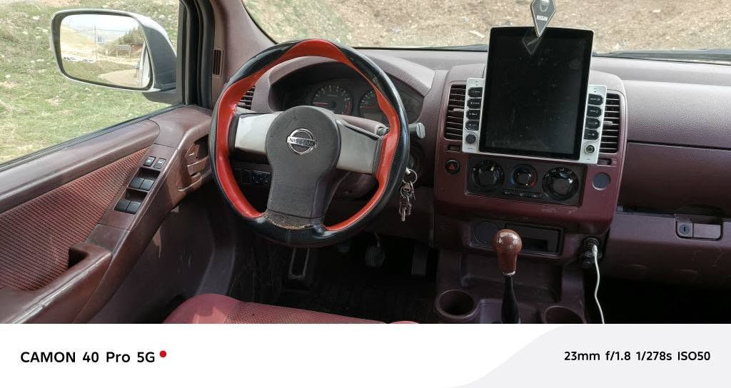 نەڤارا مۆدیل 2009  
ڕەقەم هەولیر بەناوی خۆمەوەیە تا 2031 تازەیە
مەکینەی شەریکەی خۆیەتی
بەشەرتی گیڕو مەکینەو عەکسل و گشت گیانی
تەبرید و گەرمی و کارەبای مەزبووتە 
وەرگەڕاو موس بڕاوە نیە 
دەعمی پیشی هەیە 
سەیارەکە زۆر جوانە و چاڵ و چۆڵ ی نیە 

سعری 76
                 لەسلیمانیە 

***********       *********** السليمانية, العراق
