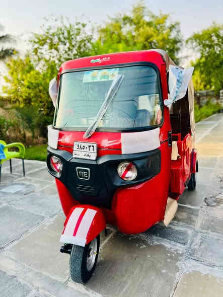 سلام عليكم تكتك 22 رقم وسنويه تحويل ثاني يوم بيه ضربه بلغد فقط مكان الحسينيه مال راشديه 
هـ ***********
