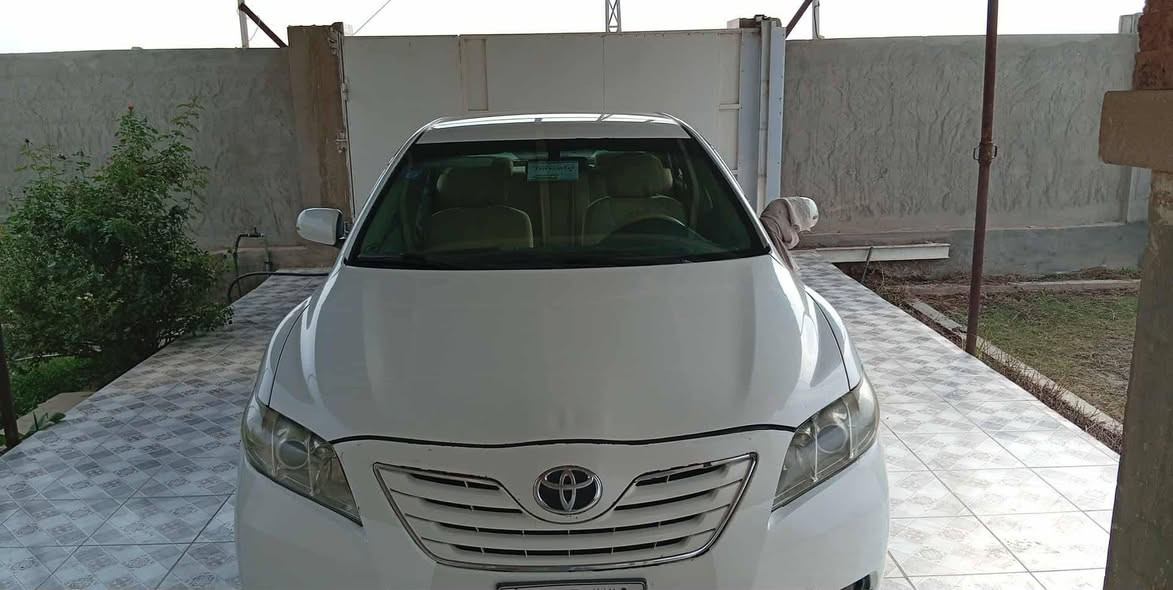 سلام عليكم كامري موديل 8 خليجي رقم بغداد للبيع رقم راعي سياره ***********
