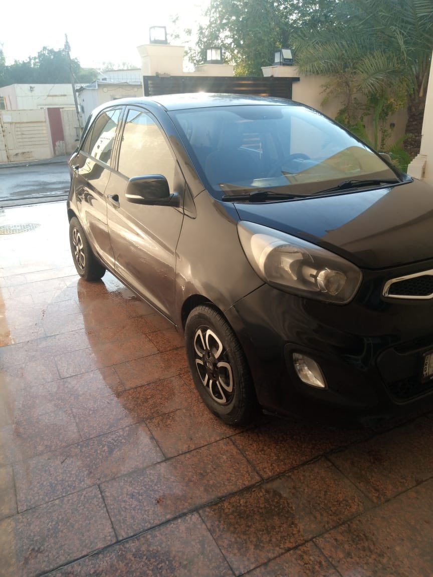 سلام عليكم سياره خليجيه رقم اربيل سنويه جديده لل 2031 شهر الخامس فيها قطعه صبغ صدر جديد تايرات جديده تبريد تدفئه شغالات هزة جديدة السيارة نص فول كامرة حساست خلفية اشاير بل مري مكاني بغداد السعر 80 
*********** بيه واتساب
