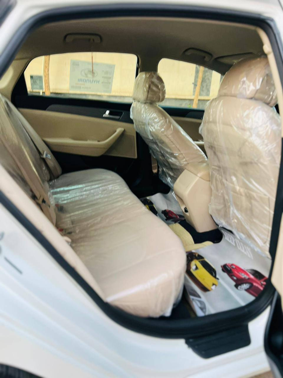 السلام عليكم ورحمة الله وبركاته.                            هوندآي سوناتا 2015 ذي قار حره تحويل مباشر 
وارد امريكي حادث تبديل جاملغ امامي  ورشه بسيطه بنيد وباب سياره جديده استخدام شخصي  سياره احله من صوره مكينه 2400  مامفتوح شرط الفحص موصفات حلوه نص فول السعر 113 وبيه مجال الشراي 
مكاني ناصريه مركز                                                   اللاًستفسار اتصل.   ***********
