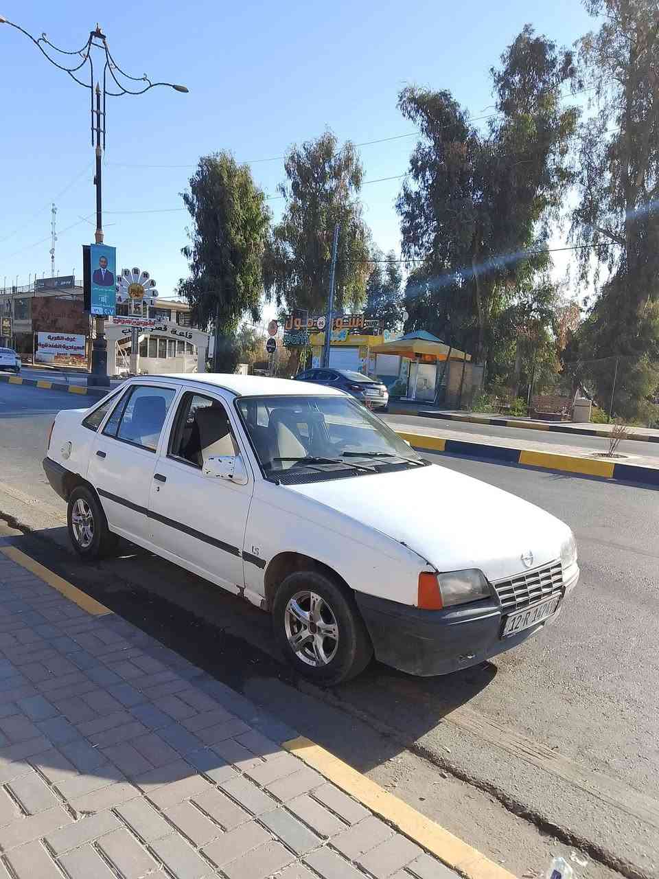 اوبل كاديت للبيع 
بسمي سنويه لل 2030رقم دولي 
كوربون ماستر محرك 16معمر رايمن قبل شهرين كلج عينه جدد شديتهم بطاين فصال فصلتهن دوشمه جديده سعر 25
***********مكانها محطه الحصن بعد سيطرت العقرب ب10دقايق
