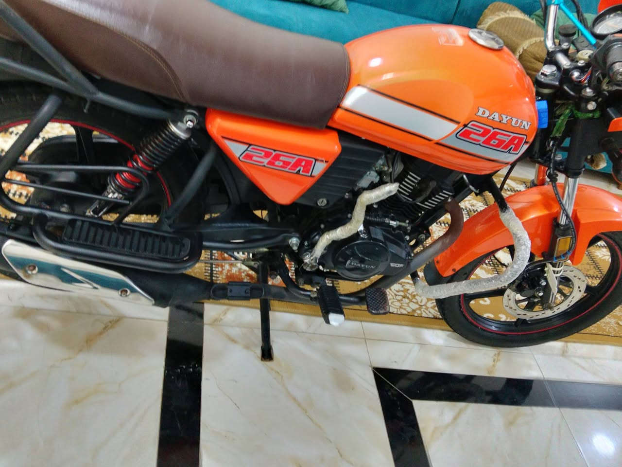 دايوان للبيع موديل 22اوراق اصولي دراجه كفاله عامه كله شغال بعد جديدة عنوان واسط قضاء  بدره للاستفسار ***********
