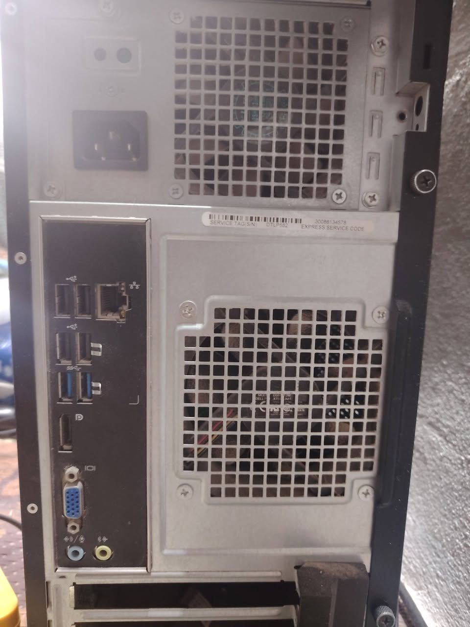 حاسبة للبيع
X99
مذربورد
معالجx2630v3
كرت Gtx 1050
Ram 16 ddr4
بورسبلاي 600w
شاشة Smart انترنت 32 
من اختيارك
تشغيل ممتاز واقتصادي
حط سعرك وبالعافية

يوجد ملحقات اذا تريد مع او بدون


**إذا كنت صاحب هذا الإعلان وتريد حذفه لأي سبب، رجاءا أرسل رسالة إلى الدعم الفني**