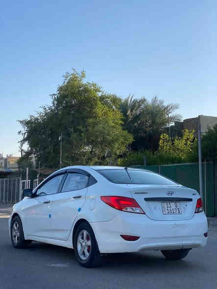 السلام عليكم هونداي اكسنت موديل 2013
خليجي مكينه 1600قطرتين 
كير مكفولات تبريد تدفئه شغال
تحكم استيرن اشاره بالمري داخل 
نظيف مدوشمه جديد رقم بغداد 
سنويه هزه جديد تحويل مباشر 
خاليه من الغرامات سياره بيها 
3 قطع صبغ بيها ضربه جاملغ 
امامي وخلفي جهت عكس السائق 
بدون ايرباك كهربائيات كلها شغاله 
بدون نقص للبيع فقط سعر ٨٤$
وبيها مجال للشراي مكاني بغداد 
الكرخ ***********
