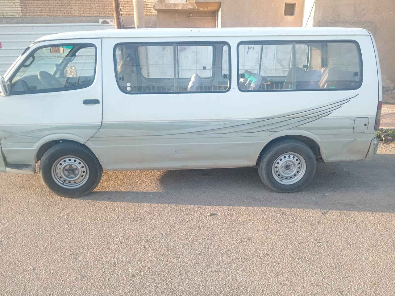 السلام عليكم جنبي 2010مكينه وكير خير من الله تخم تاير جديد كهربائيات كله شغاله سنويه صاقطه صاحبه موجود بس ابيع كوم حديد واتعهد عشاير وسرقه لسعر 28وبيه مجال قليل ***********
