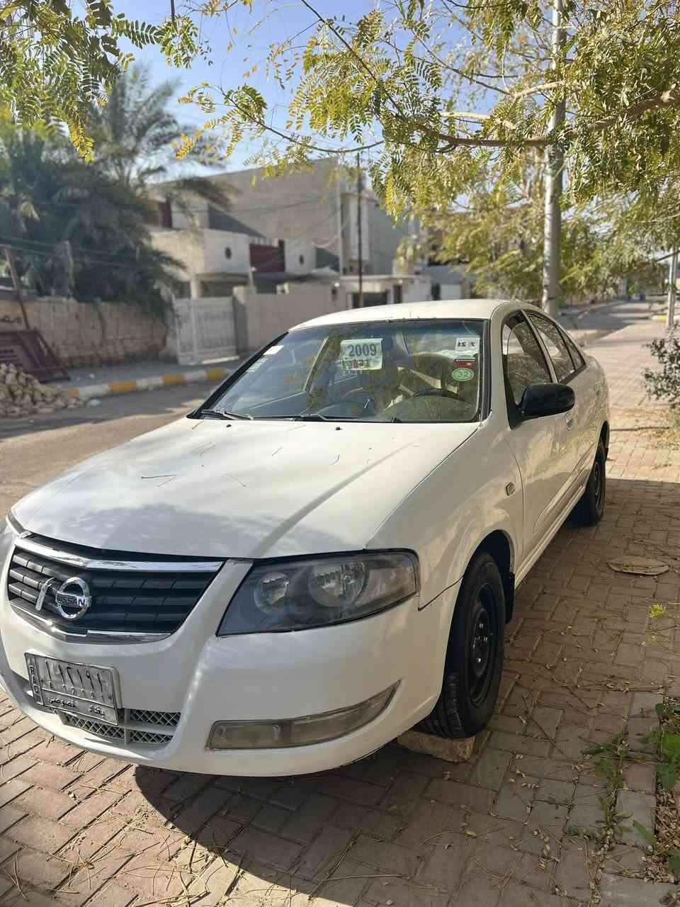 ابو نيس للبيع سيارة بيها صبغ قطعتين ونص ينباع الك 3قطع السيارة حلوة كير ومحرك بل صندوك 
سعر مناسب(85)$ 
***********
