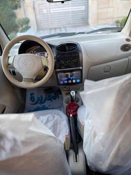 سلام عليكم  
شيري كيو كيو 

موديل 12 
بأسمي هزه ورقم جديد 
كير اوتوماتيك 
السياره حلوه وجاهزه 

داخلها كلش نظيف 

سعر 33 بيها مجال كلش بسيط 

مكاني بغداد حي العدل 
***********
