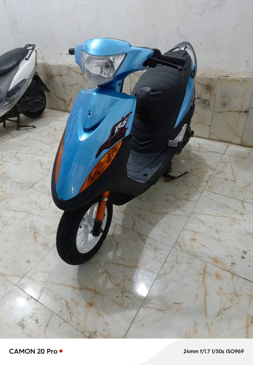 ماكس عدله جاهزه وكامله علخير سلف هندر كهربأيات كلش حلوه ونضيفه ومرتبه اي نقص مابيه كامله سعر 550 دراجه فول نصبه ومحرك يشك الكاع شلعه ومشي معدل نعومه خير من الله كلشي ماتخسر عليه مكاني ناصريه مركز حي تضحيه رقم الهاتف *********** بيه واتساب الشراي يتصل
