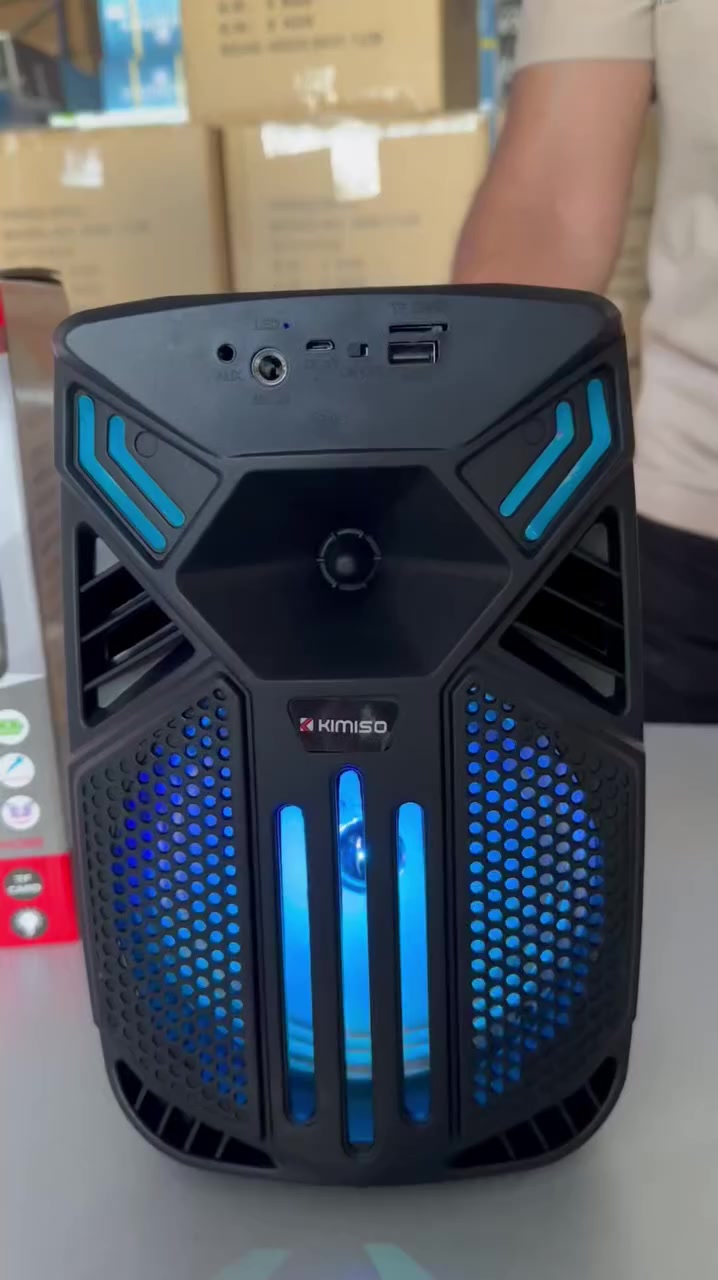 سبيكر kimiso
#السعر_بلااش20_الف_والتوصيل_مجاني

الميزات:

تصميم مميز وجذاب,يعمل على الشحن والكهرباء

صوت بجودة عالية معمكبر صوت بحجم 6.5 بوصة مزود بمصباح LED

الهيكل الخارجي من البلاستيك القوي

ازرار للتحكم بالجهاز مستوى الصوت, الايقاف والتشغيل

سهل الحركة حيث يحتوي على عجلات صغيرة من البلاستيك

مدخل: مايكروفون USB,MP3,AUX,

صوت يصل حتىى 10 امتار

أبعاد الجهاز: الارتفاع 28  العرض 18  الطول 14 سم

طول السلك الكهربائي: 44 سم
 الاستفسار يرجى مرسلتنا على صفحتنا


**إذا كنت صاحب هذا الإعلان وتريد حذفه لأي سبب، رجاءا أرسل رسالة إلى الدعم الفني**