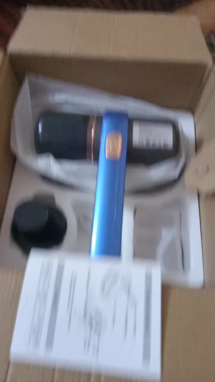 مكنسه شحن تايبسي ماركه راقيه بشكل سرعتين مثل ماموضوح بصور 20 ألف وي التوصيل


**إذا كنت صاحب هذا الإعلان وتريد حذفه لأي سبب، رجاءا أرسل رسالة إلى الدعم الفني**