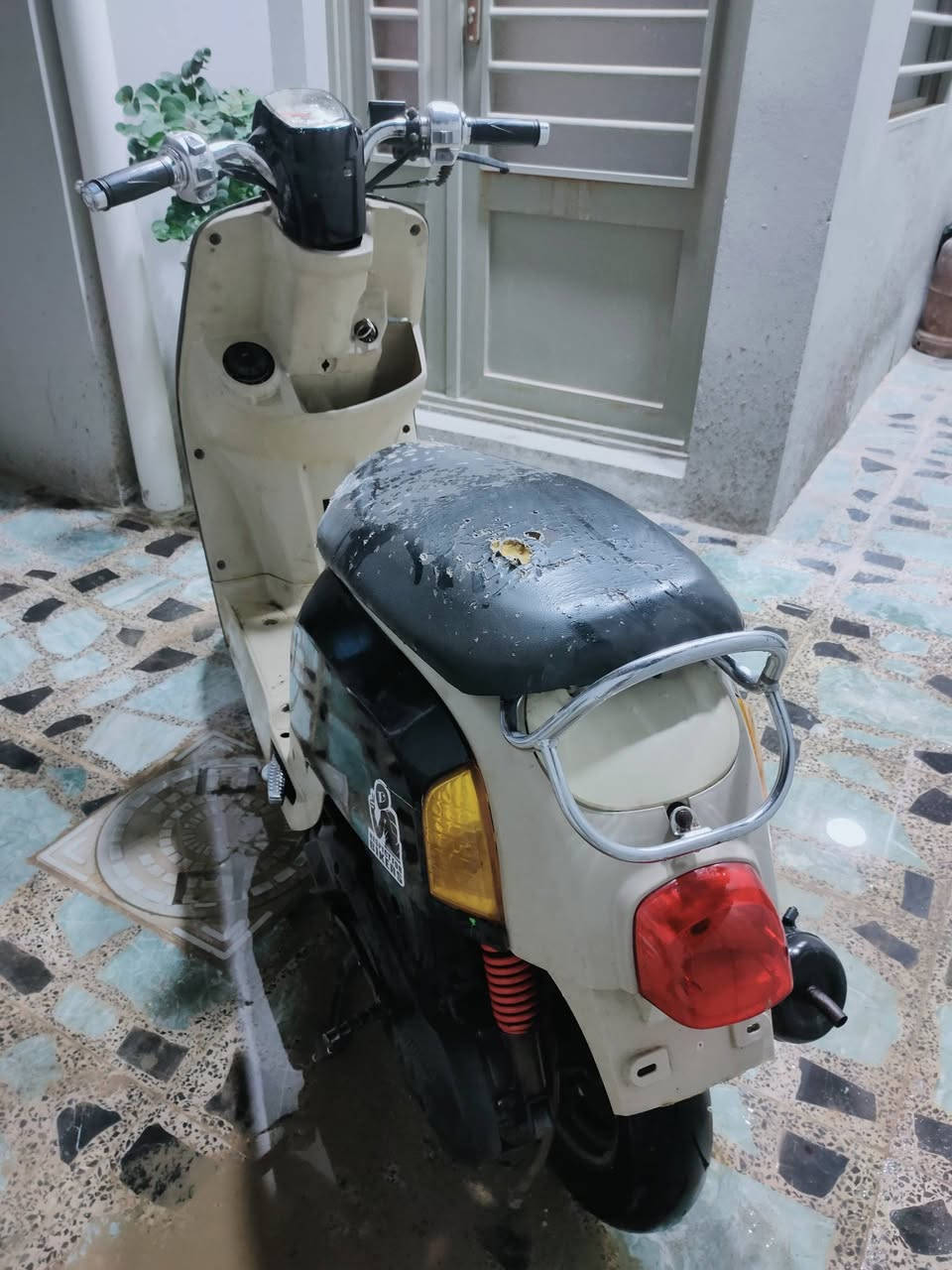 سلام عليكم دراجه ماكس بوليسي
دراجه ما عايزه شي 
مكاتبه موجوده 
شغل و اطلع وين متريد
الدراجه مفتوحه 
للبيع السعر 425 و بيها مجال


**إذا كنت صاحب هذا الإعلان وتريد حذفه لأي سبب، رجاءا أرسل رسالة إلى الدعم الفني**