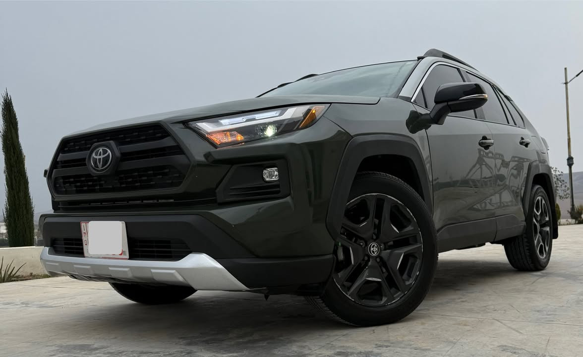 تويوتا رافور
فول مواصفات ( trail )
لونين ؛ الزيتونى والابيض
رقم : كاتى
موديل : ٢٠٢٤
ماشية ٣٠ كيلو
سعر : ٢٢٥
للاستفسار ***********
واتس اب
رقم الشاصى؛ 2T3J1RFVXRW476872
