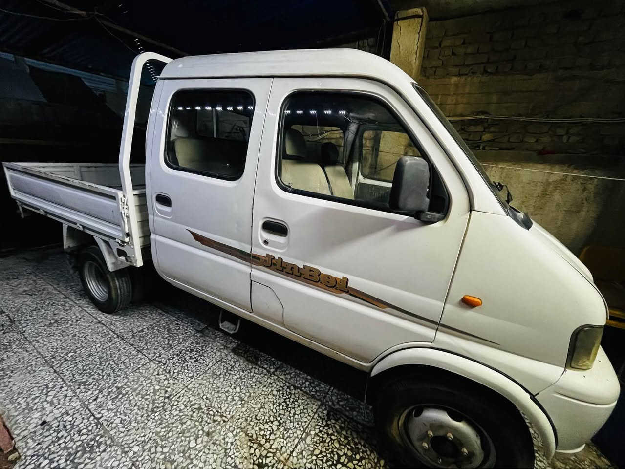 السلام عليكم جنبي موديل 2011 استلام شركه 2014 السياره جديده جانت مضمومه ماشيه 700 الف تقريبا كير مكينه مكفولات كاز مو بانزين كير عادي سنويه باسمنه معروضه ب50 ورقه ‭+964 770 255 4109‬ بغداد, العراق
