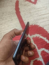 a51 نضيف شغال مبدل شاشه اصليه أولد وضهر سعر 150مكان بغداد الرشاد قرب ا...