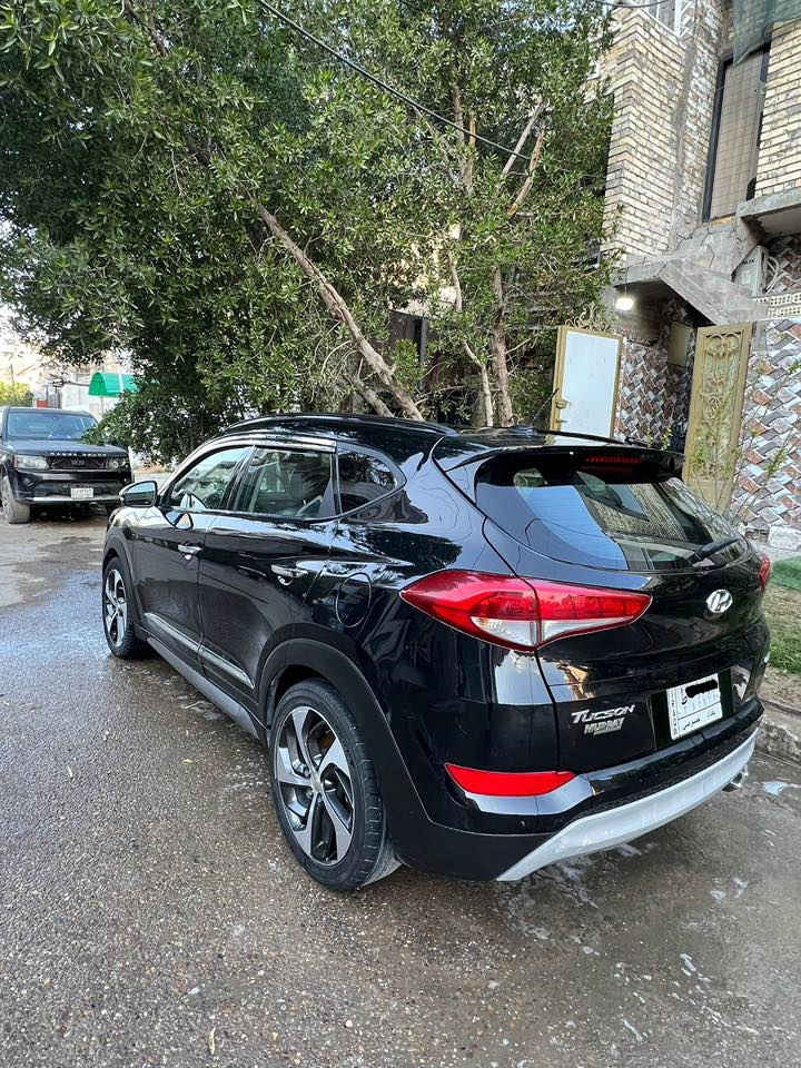 سلام عليكم للبيع توسان 2017 وارد أمريكي تيربو سونرها موجود كما موضح في الصور فول مواصفات عده البصمة 
متواجد في الفيس
الرقم ***********
السعر ١٤٥
يرهم مراوس حسب القناعة
