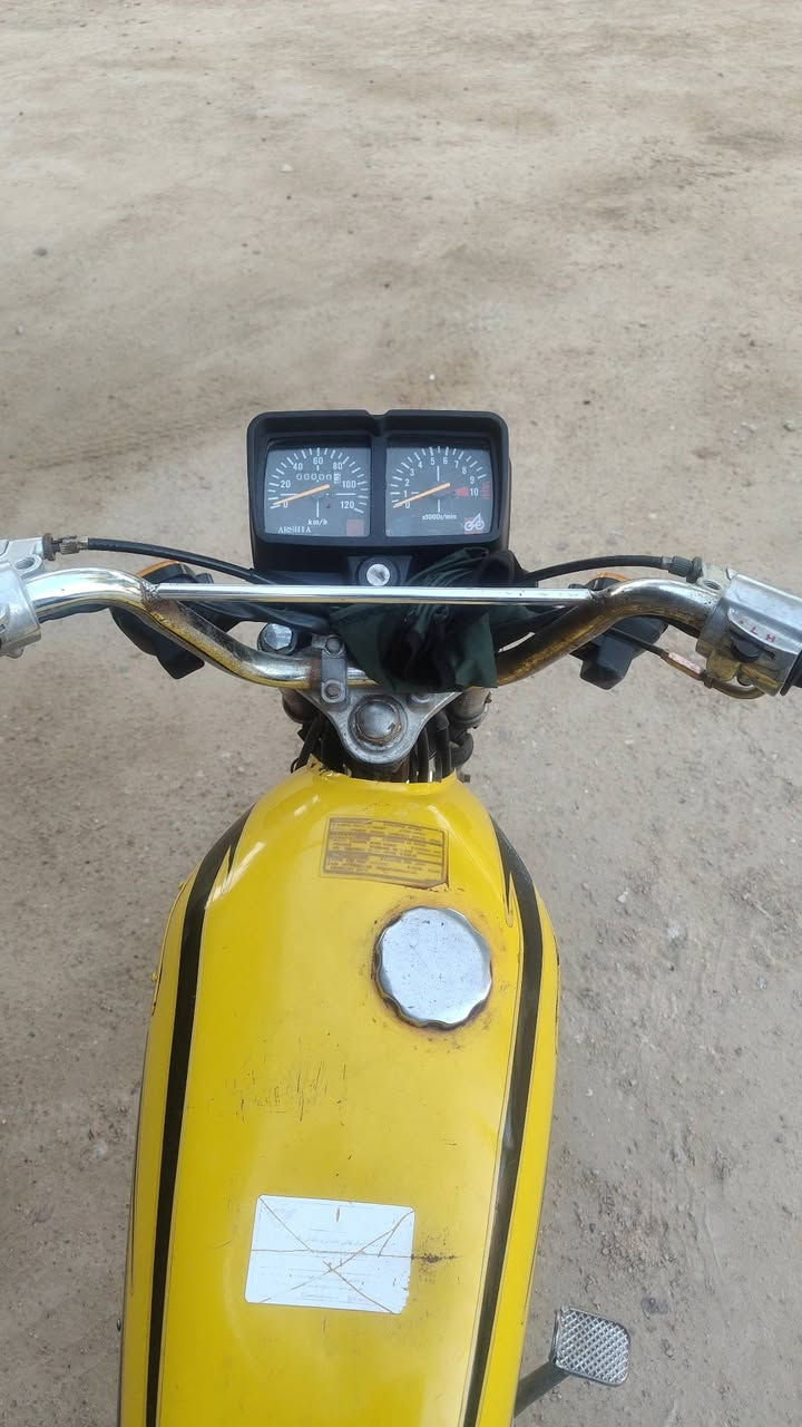 سلام عليكم دراجه البيع  ارشه حلوه مثل ماتشوف بل صوره  رداجه كلك كلك مكفوله من سرقه  مكينه حلوه وناعمه دراجه كامله عوزه ترتيبات مكاني بابل سده الهنديه  0776 763 4995

