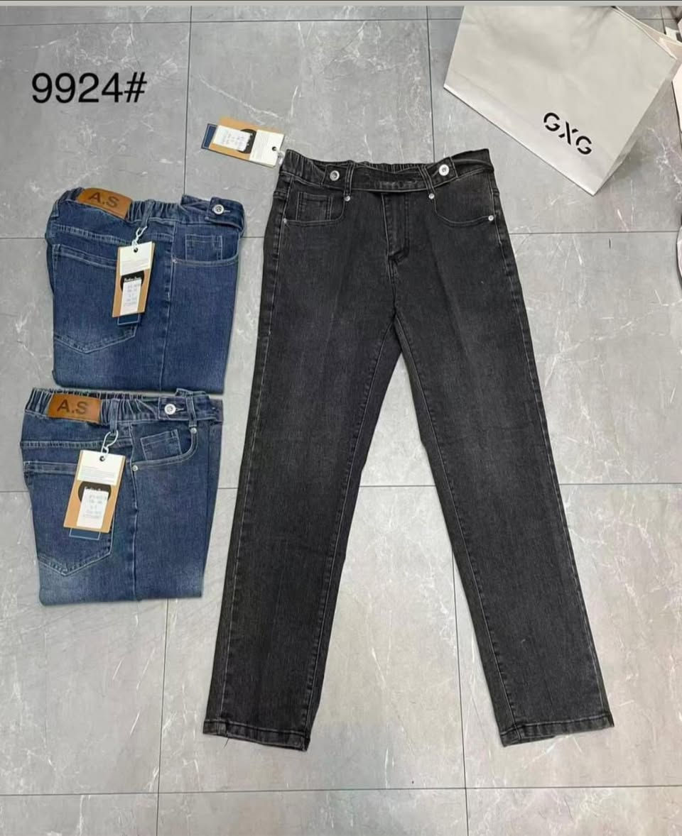 سلام عليكم شباب توفر بنطرون XT جمله وسعر نار كلش🔥


**إذا كنت صاحب هذا الإعلان وتريد حذفه لأي سبب، رجاءا أرسل رسالة إلى الدعم الفني**