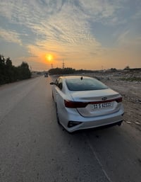 فورتي 2020 امريكي بيه 3قطع  الجاملغ الايمن وقبق الجنطه والجاملغ الامام...