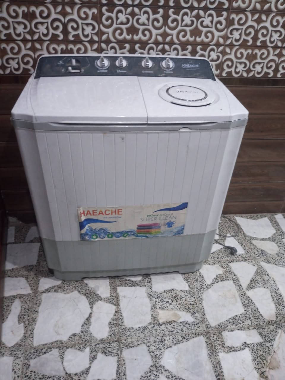 غسالات عدد اثنين نظيفات كلش العنوان بغداد حي الجهاد ***********

