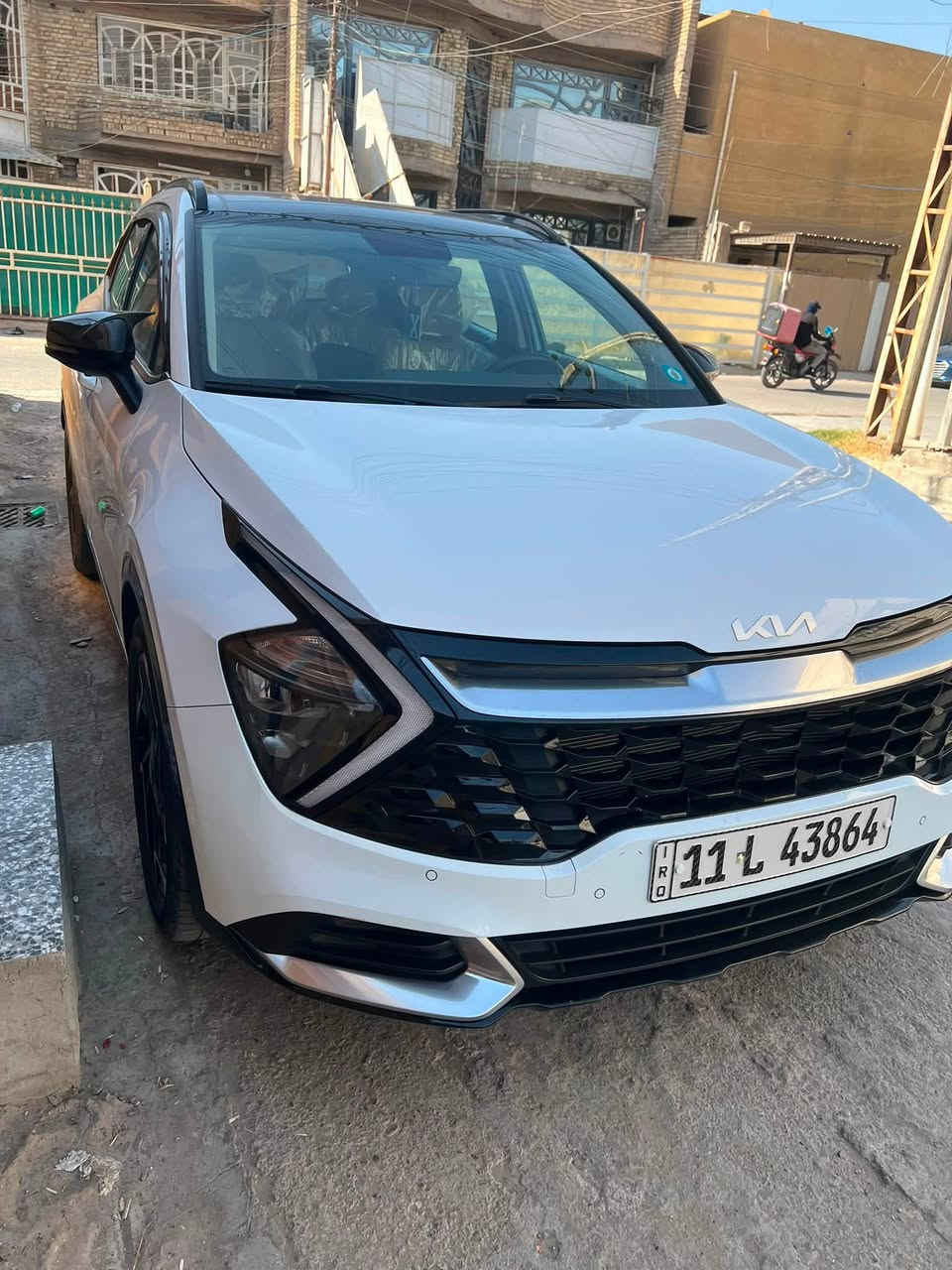 سبورتج 2024 وكالة الدولية فول موتصفات رقم بغداد بأسمي ماشية 25الف مواصفات بنوراما بصمة حساس امامي خلفي وباقي المواصفات موضحة السيارة جدا جديدة للستفسار ***********
