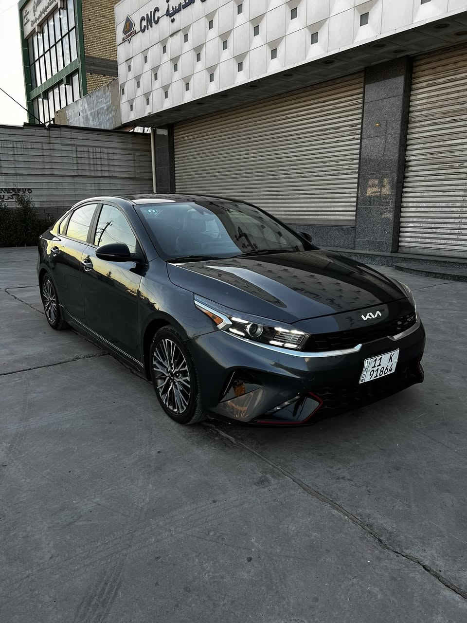 السلام عليكم 
فورتي 2023 جي تي لاين مكينة 2000 دوش ولكير ديسيتي دبل اكلج مو سيفيتي حادثها كما موضح بصور ربع بنيد بدون ارباك كلها ليبل واحد
المواصفات:
محرك 2000 دوش
كشنات جلد وقماش ومختم جيتي لاين
ستيرن D رياضي
رادار امامي وخلفي
رادارات جانبية بالمري
شاشة كبيرة ابل كار بلي + اندرويد اوتو
كامرة دوارة 360 درجة
بصمة تشغيل + ابواب+ صندوق 
تشغيل عن بعد
لد نهاري بالايت
وبلوجكترات LED زنون
بكلايت لد
تحديد مسار وسياقة ذاتية
انارة ترحيب 
كروز سرعة 
 السعر 158  مكاني بغداد ***********  
ترهم مراوس أقل منها
