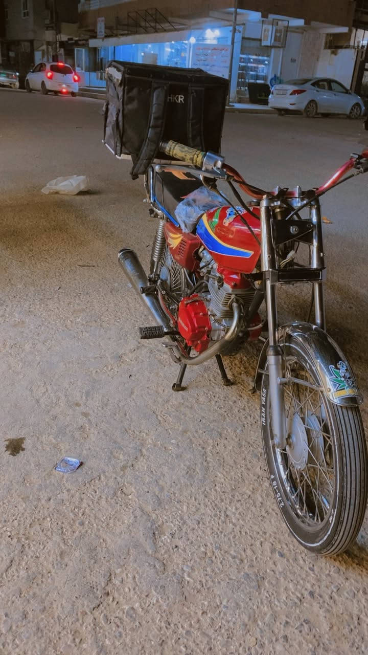 السلام عليكم نامه برو 3احرف مكينه وكير بشرط منفيس اصلي ماطور سبورت سعر325وبي مجال مكاني اربيل شارع كركوك واتس اب(***********)
