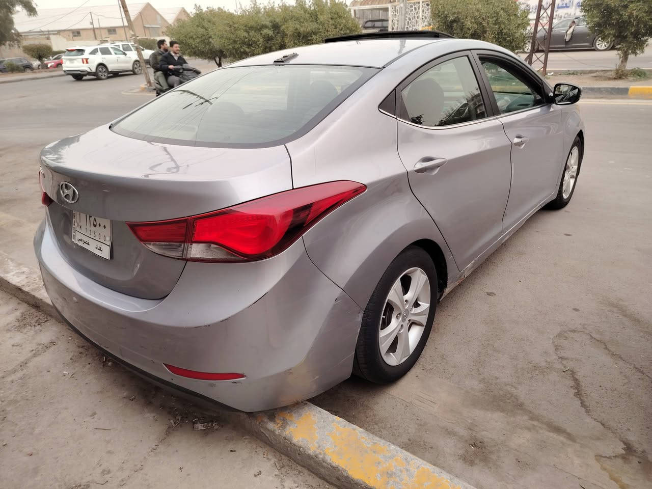 السلام عليكم النترا 2016 وارد امريكي السياره اللي يظل واحد السياره فول ماكينه 2000 السياره داخله بدون حادث بالعراق بيها ثلاث قطع صبغ سياره جاهزه من كل شيء سياره رقم بغداد مشروع وطني السعر 93 $ ***********
