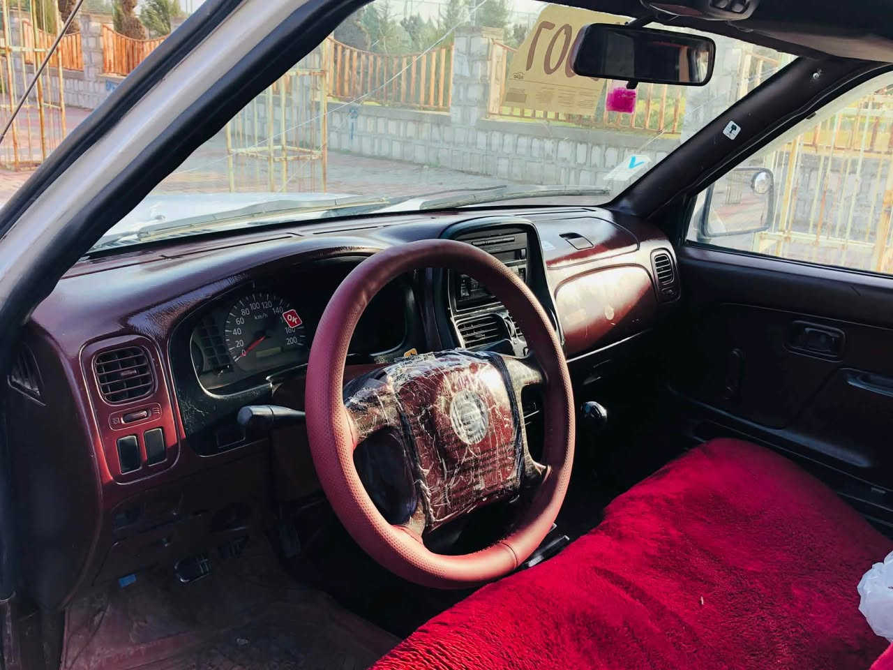 بەناوی خوای گەوورە 
نیسان ٢٠٠٧ 
ناوسور بەخاخ
لێزەری دوبەی
گێڕو مەکینە  بەشەرت 
بێ دەعم و لێدران
بێ چاڵ 
نرخ ٦٣ یەک تۆز مەجال 
ژ.م*********** حلبجة, السليمانية
