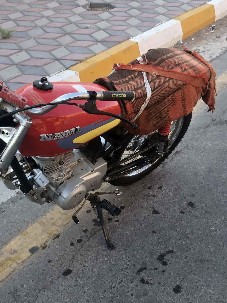 ماطور 22 كلك مكفول من سرقه محرك بيه صوت بس مامفتوح السعر 250 عوزها ترتيبات


**إذا كنت صاحب هذا الإعلان وتريد حذفه لأي سبب، رجاءا أرسل رسالة إلى الدعم الفني**