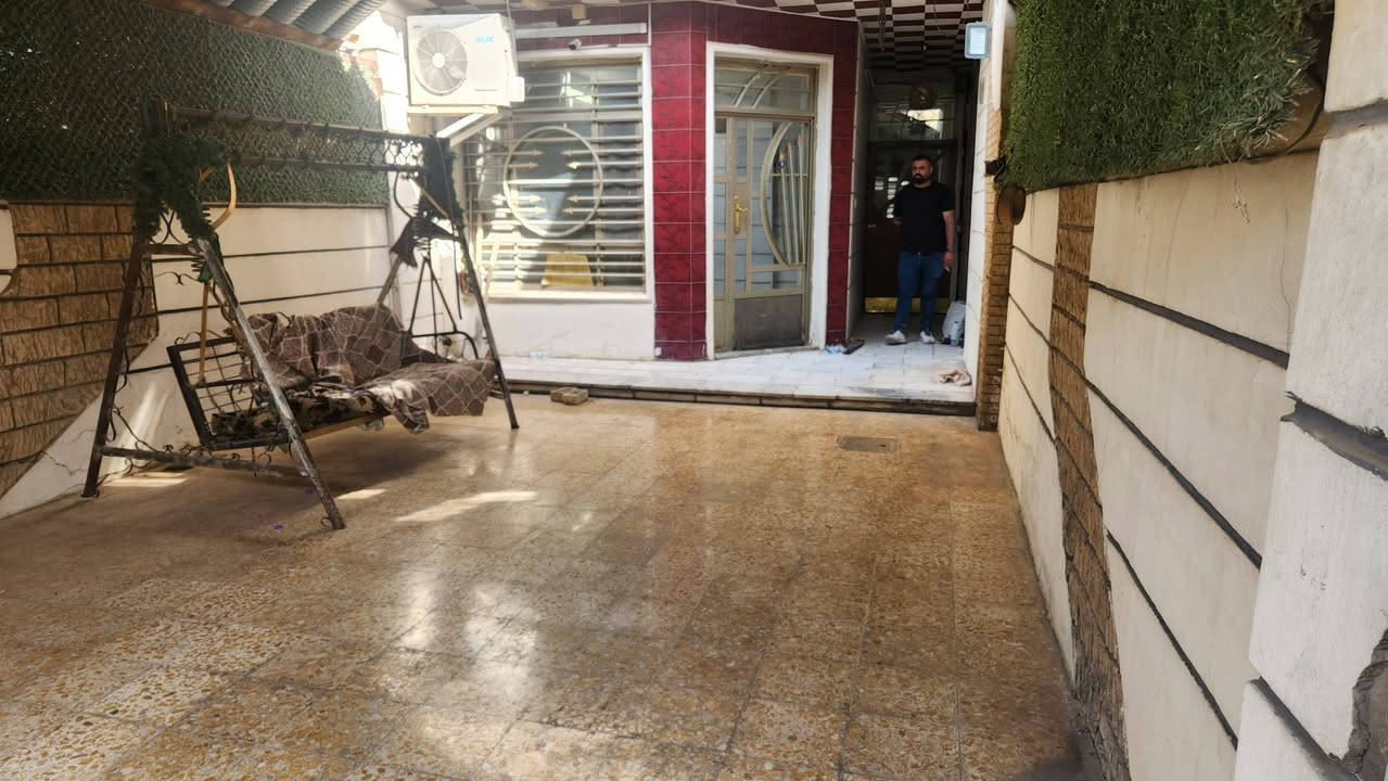 🏡✨ من منزلٍ قديم إلى مساحةٍ تنبض بالأناقة والجمال ✨🏡
نفخر في مكتب سهم بغداد للتصاميم الهندسية بإتمام مشروع إعادة تأهيل وترميم منزل سكني وفق رؤية هندسية حديثة تجمع بين الجودة العالية والتفاصيل المتقنة والتصاميم العصرية.
لقد تم تنفيذ أعمال الترميم والتشطيب بعناية فائقة، مع التركيز على أدق التفاصيل لتحقيق بيئة سكنية مريحة وعملية تعكس الذوق الرفيع وتلبي متطلبات الحياة الحديثة.
🔹 جودة في التنفيذ 🔹 دقة في التفاصيل 🔹 مواد مختارة بعناية 🔹 إشراف هندسي متكامل 🔹 التزام بالمواصفات والمعايير الفنية
نحوّل الأفكار إلى واقع، ونمنح المنازل حياةً جديدة تليق بأصحابها.

📍 العنوان: بغداد – حي الحسين – المدخل الرئيسي جهة الأطباء
📞 للاستفسار والتواصل: ☎️ *********** ☎️ *********** ☎️ ***********
مكتب سهم بغداد للتصاميم الهندسية خبرة هندسية... وجودة في التنفيذ... وثقة نبنيها مع عملائنا. 🏗️✨
