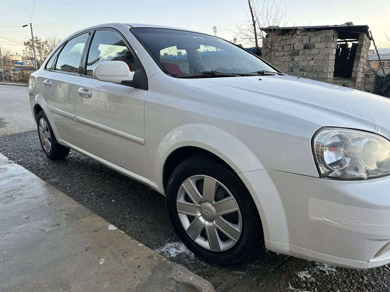 ئۆپترا مۆدیل2011
ساخ موسوبراوەنیە
حلوجە هیجی لەگەل نیە
بئ بۆیاخ تەنها یەک پەلە ی بجوک بۆیاخی  هەیە 
گیرومەکینەبەشەرت
توندوتۆلی و داروبەردی بەشەرت
کیشەی مەدەنی بەشەرت
سارەکە نمونەیە لەجوانی زۆر ریک و جوانە
لەگەل ریزم جوابی کۆمینت نادەمەوە 
موشتەری مەسج بکە یان تیل
شوین قەلازئ
***********
***********
