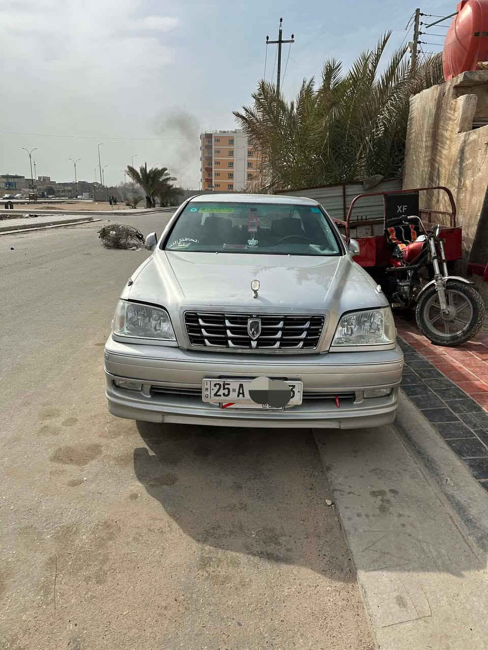 سلام عليكم مالكي للبيع 2001 كرستال شاصي 75 قرار 48 السياره 3 ميري  شفيد بردي خلفي  ويل نجمه. دخم تير جديد  المكينه ديفور   الجبير صار شهر مكينه و الكير جديد  السعر 125 و بيها مجاني المدور  ثني يوم /*********** العون كربلاء
