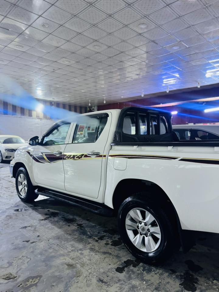 السلام عليكم للبيع بيكم 2018
مكفوله كفاله ماعدا الجاملغ 
الامامي مفتوح فقط
ولباقي كفاله عامه

ماشيه 181 الف
رقم اربيل تحويل أو وكاله 
سياره كويتي 
مكان السياره 
بغداد تقاطع النهروان 
الاستفسار ***********
