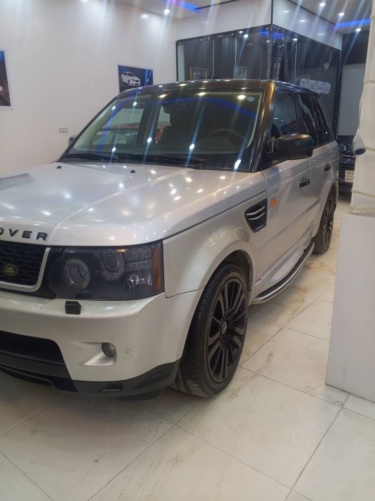 رەنج لۆڤەر 2006  کرایتە 2013
دەعم لێدراو سبوغ نیە
پشت و پێش کەپس 
9وەرەقە غرامەی لەسەرە دەگەرێتەوە  لەپاش کڕین
کارەبایەت مەکینە و گێر بەشەرت  8 پستنی  سوپەر چاڕجەڕ  فول مواسەفات  چوپ  هەمووی بەشەرت رەقەم سلێمانیە  بەناوکردن تەحویل بەشەرت 
گؤرينةوة دةكةم 
(***********) أربيل, العراق
