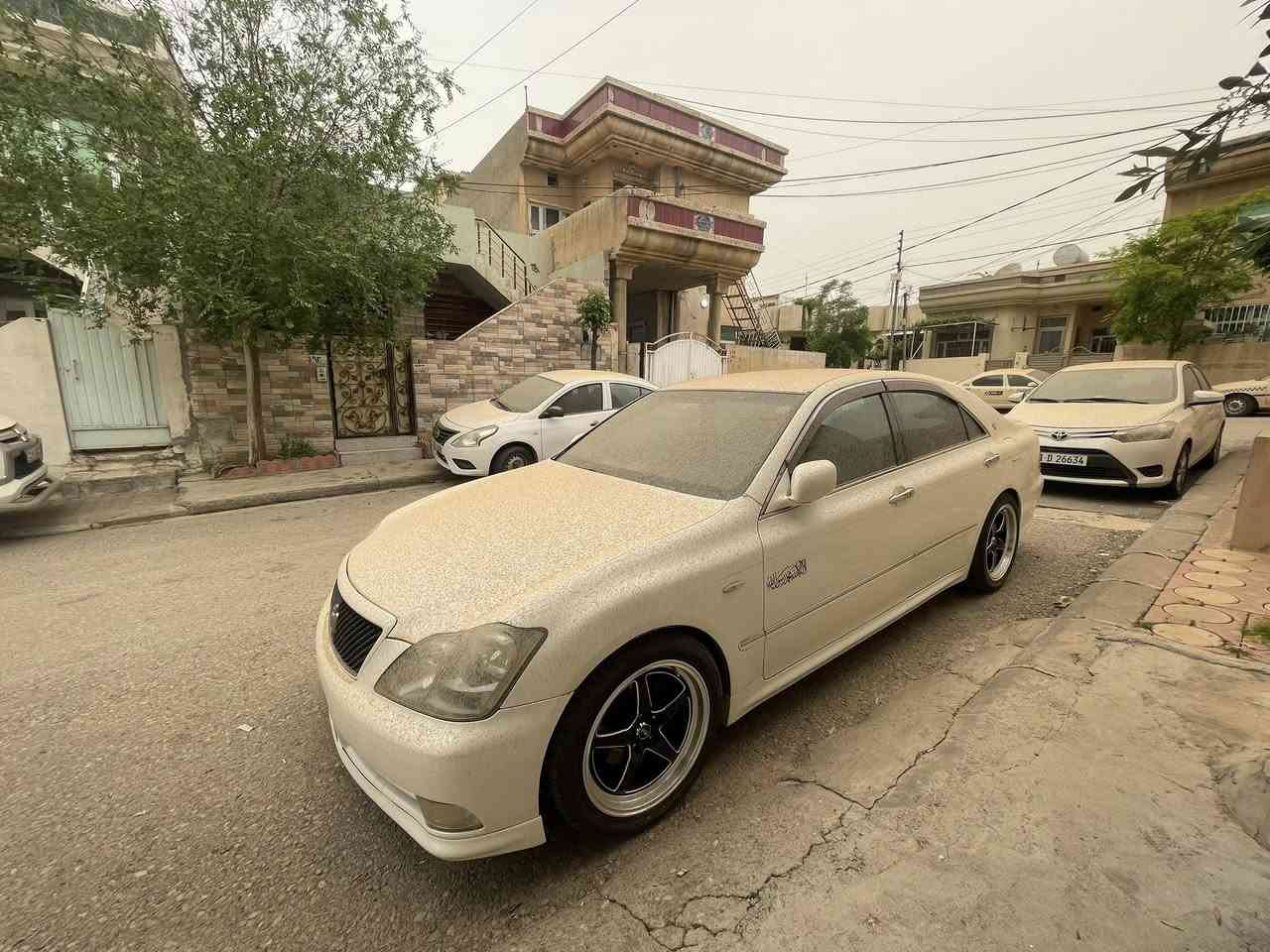 شاهینە بۆ فرۆشتن موس ١٨٢ گەورە بە گەورە سپی سەدەف ٢٠٠٥ ٤ پارچەی ئەوروپای هەیە ٣ دوگمەیە ویل وێلدی لەسەرە ڕۆنی تازە بۆ گۆڕاوە تایەی لۆک تازە گۆڕاوە پاتری تازە بۆ گۆڕاوە بێ مەسروف ٥٩ معامەلەیەکی برایانە 
***********
