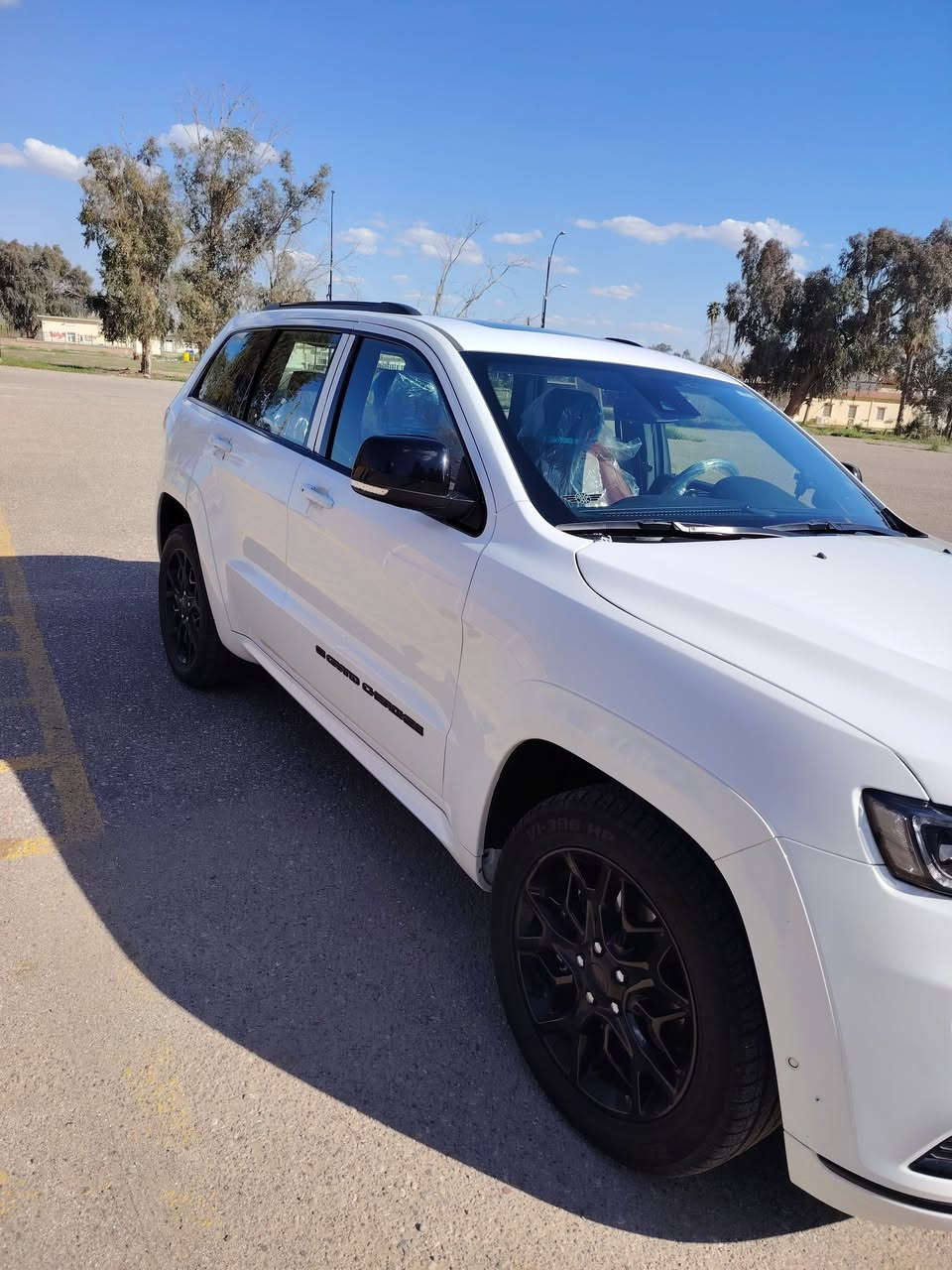 جيب شيروكي فول موصفات كلين تايتل موديل 22 s شركة هارلم خليجي ماشي 58 ميل عنوان سيارة كركوك رقم موبايل *********** سعر 390 وبي مجال
