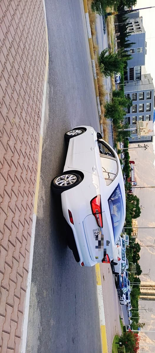 Mge confort 

بێ بۆیاغ و تەحدیل  ‌هیچی نیە  
ماڵی دۆستە گێڕو مەکینە بەشەرت 
مواسەفات  بەسمە و دوو بەسمەی خۆی لەگەڵە 
لایت  لیدوو ئۆتۆ  
13 ڕۆیشتووە  
گاعیەکانی ڕانەخراوە هەرلەلیسی خۆیدان  
سیارەکە هەتابڵێی جوانە و نموونەیە شاشەئایپاد و کامیرەو  حاسە  
تەحویل و غرامەبەشەرت  

شوین  /  ڕانیە رانية, السليمانية


**إذا كنت صاحب هذا الإعلان وتريد حذفه لأي سبب، رجاءا أرسل رسالة إلى الدعم الفني**