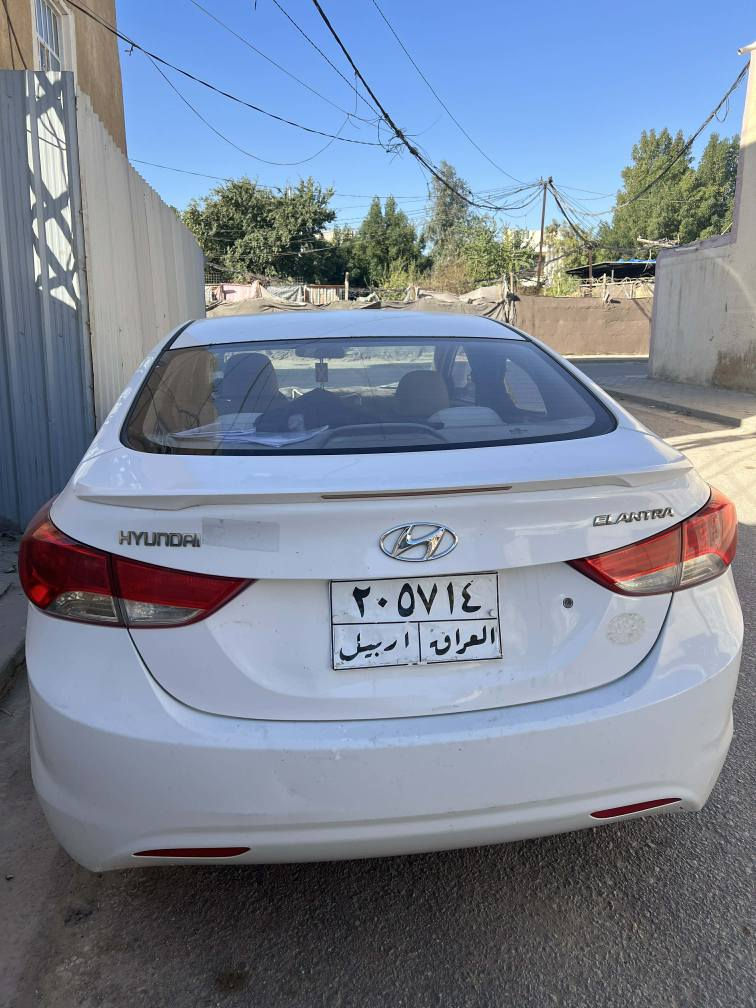 سلام عليكم هونداي النترا موديل 14 سيارة جاهزة من كلشي رقم اربيل وكالة او تحويل 
بيهة بنيد صبغ اثر تشليع صبغ فقط مكفولة من الحادث محرك ١٦٠٠ جديد مكان السيارة نجف السعر 110 
*********** النجف, العراق
