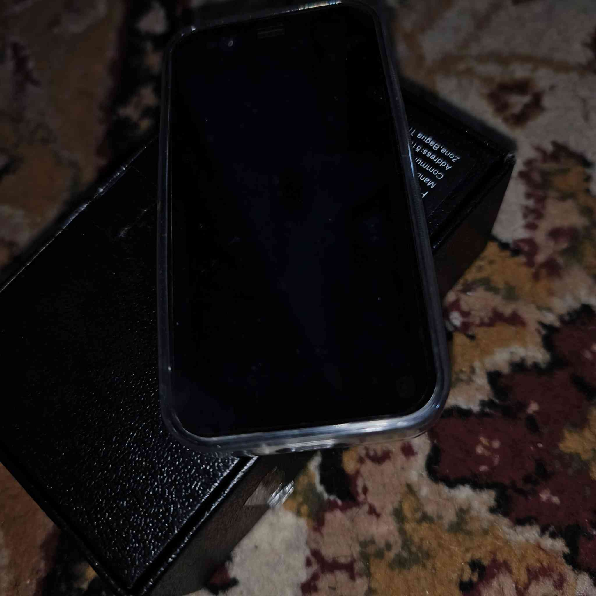 ايفون 13 اسود حجم صغير بسعر 100 و بي مجال و فيه فتحه سيمكات


**إذا كنت صاحب هذا الإعلان وتريد حذفه لأي سبب، رجاءا أرسل رسالة إلى الدعم الفني**