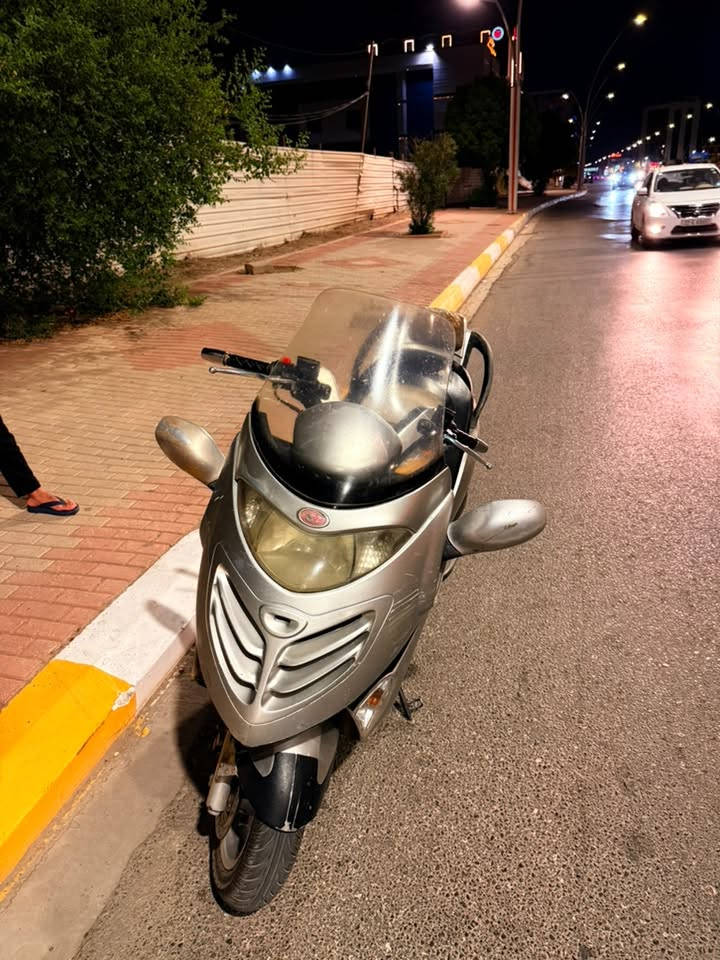 موطور كايمكو للبيع
السلام عليكم شباب كايمكو للبيع شغال مابي شي كهربائياته كلهن شغاله فقط مجفت ومابي مشكله نهائيا لايت ابيض اصفر رماش مرايات شفط عدكمه دبل اشاره جماعي 
العنوان الرمادي 
السعر 450 وبي مجال بسيط فيس ما متواجد هاذه رقمي(***********)
