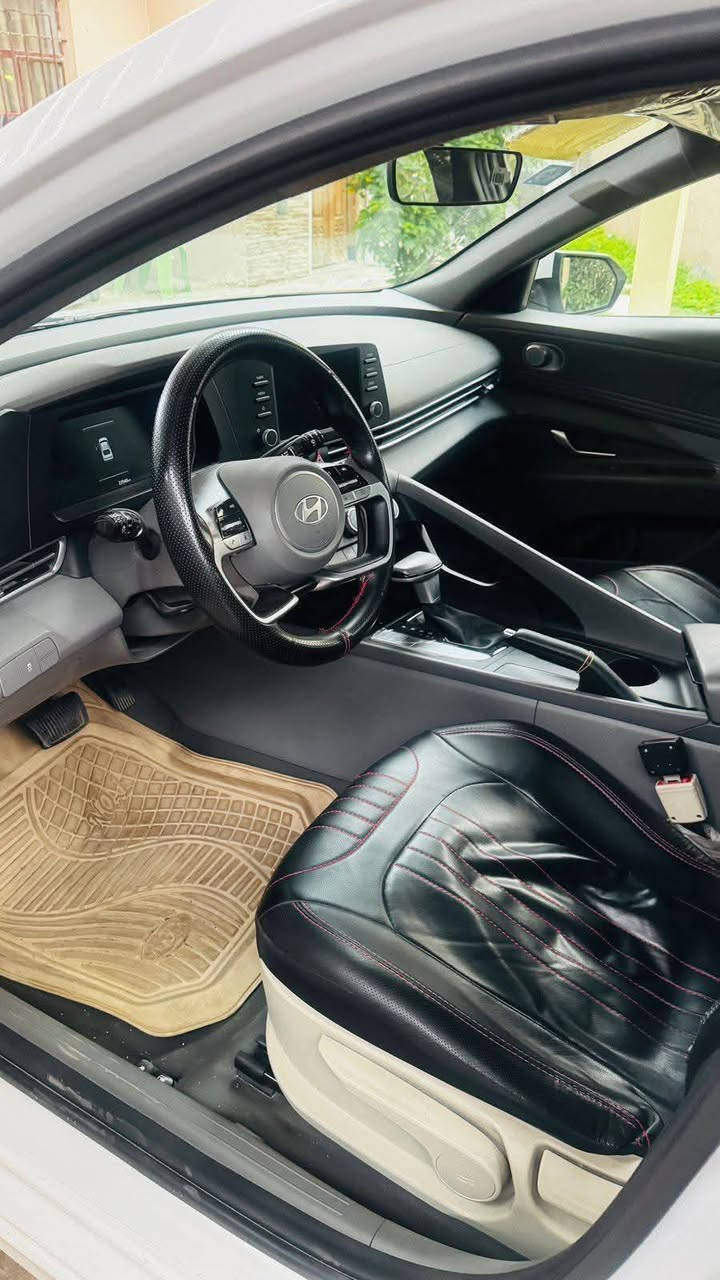 تحيه طيبه السلام عليكم
هونداي النترا 

2024

خليجي مكفوله كفاله عامه 

ضمان شركة الاولى 

مستخدم عداد23 الف 

مواصفات فول 1/1 

مكينه 2.0

دشبول الكتروني 

فتحه سقف 

شاشه كبيره 

كامرة خلفيه 

بصمه تشغيل 

تشغيل عن بعد 

حساس امامي 

حساس خلفي 

درايف مود 

تحكم ستيرن 

بك لايت خلفي  LED 

تبريد قطعتي

مري كهربائية 

رقم بغداد دولي باسمي تحويل مباشرة 

السعر 188ورقه 

اي استفسار 

***********

مكان بغداد سيديه
