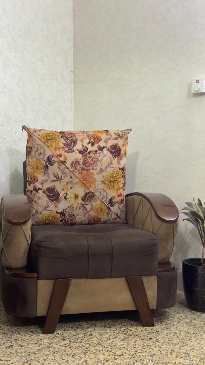 السلام عليكم عندي تخم تركي مضيف مابي اي ضرر 10 مقاعد و4 طبلات  مكاني بغداد السعر 300 الف


**إذا كنت صاحب هذا الإعلان وتريد حذفه لأي سبب، رجاءا أرسل رسالة إلى الدعم الفني**